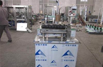 創(chuàng)興機(jī) 專業(yè)膠帽熱縮機(jī)，確保葡萄酒封口無(wú)破損的高效解決方案